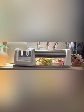 Zakarian Knife Sharpener in Silver and White